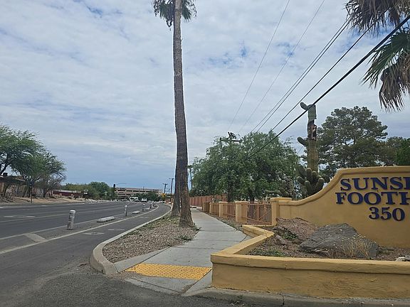 4th image of 1441 W Calle Platino