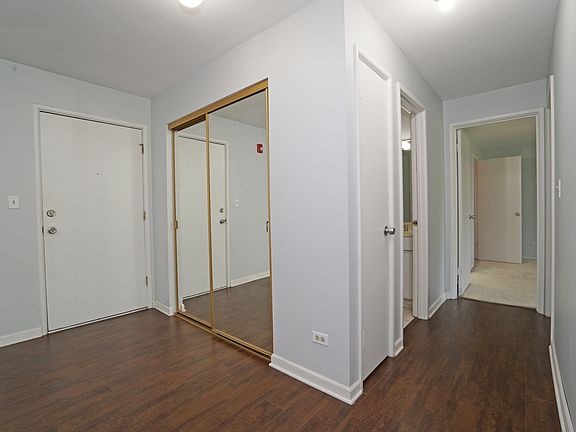 2nd image of 1206 E Fairview St APT 306