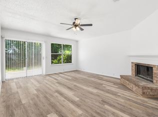 1004 Greenbend Dr, Denton, TX 76210