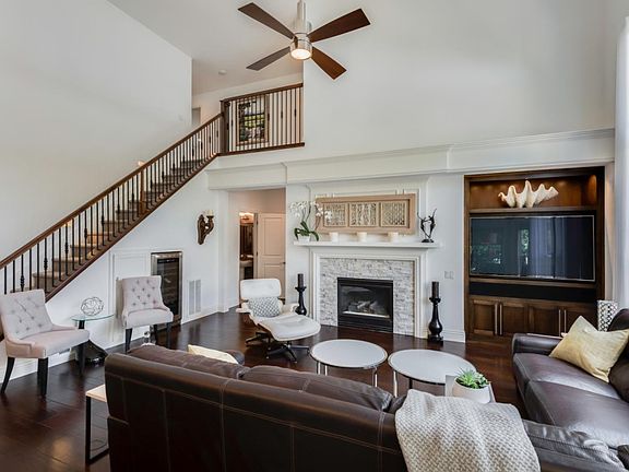 5th image of 9709 Royston Ct