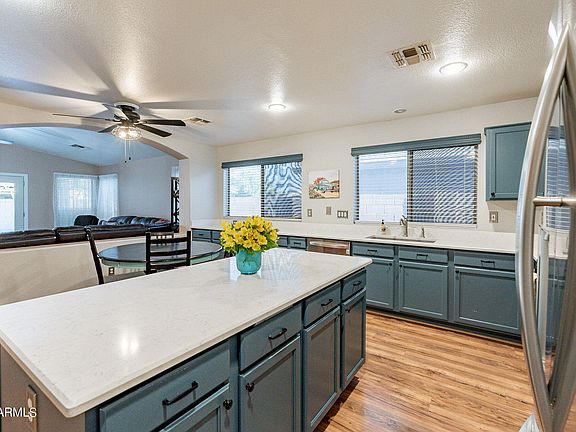 5th image of 15950 W MARCONI Avenue