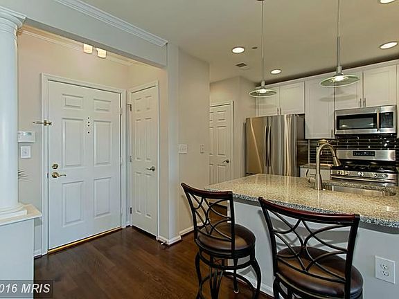 4th image of 6990 Falls Reach Dr APT 207