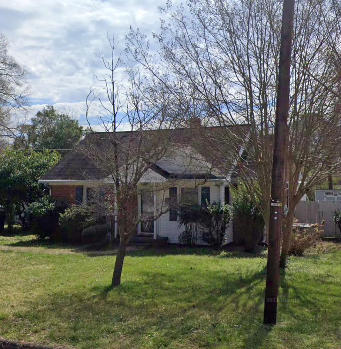 708 Brighton Rd — Photo 1