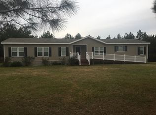 1042 Falcon Crest Ln, Summit, MS 39666