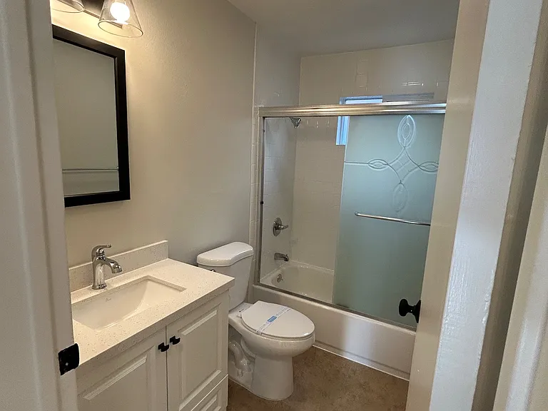 3745 Miramar Way — Photo 17