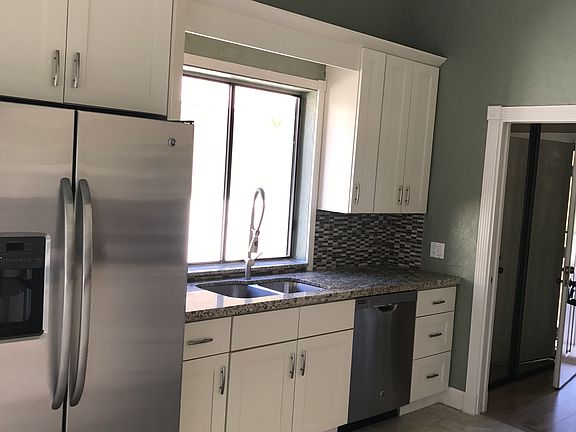 2nd image of 226 River Park Dr