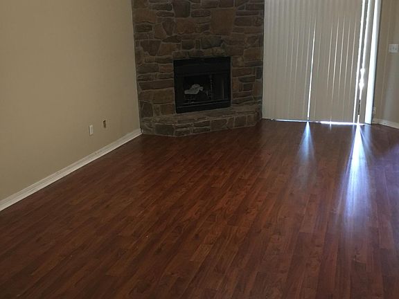 3rd image of 3969 Octave Dr
