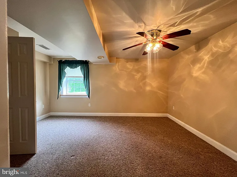 10319 Harmony Rd — Photo 22