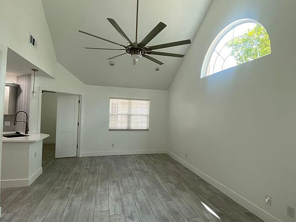 2nd image of 615 Richland Ct APT 72