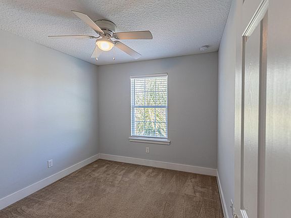 5th image of 822 4th Ave S #822