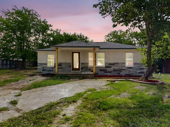 2018 N Saint Augustine Dr, Dallas, TX 75217