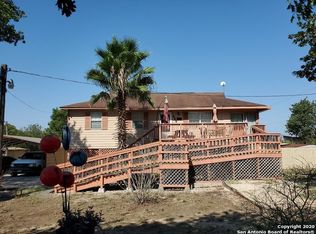 430 Forrest Oaks Dr, Somerset, TX 78069