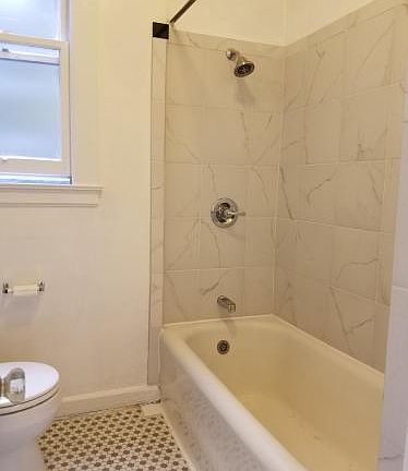4th image of 4210 Balboa St APT 501