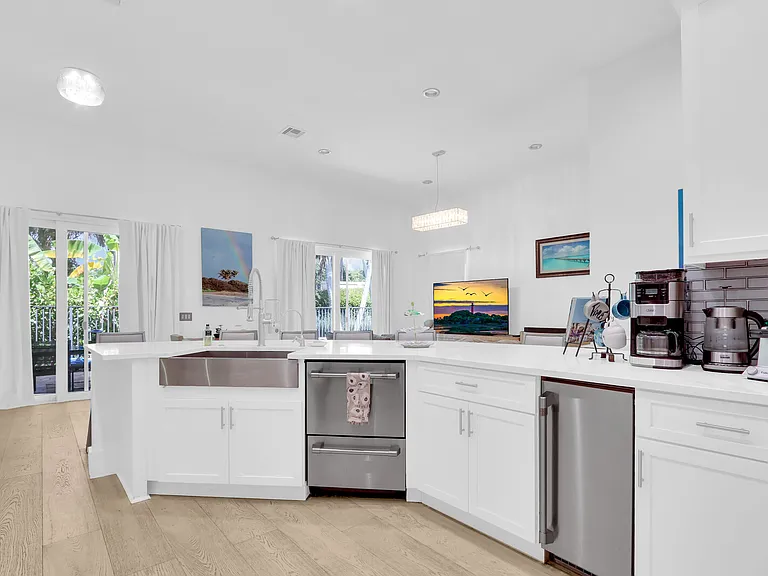 1726 Nature Ct — Photo 6