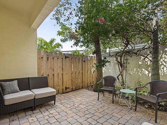 5th image of 1801 Coastal Bay Blvd #1801