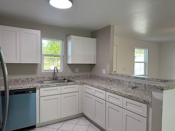 4th image of 6340 Providence Cir APT 117
