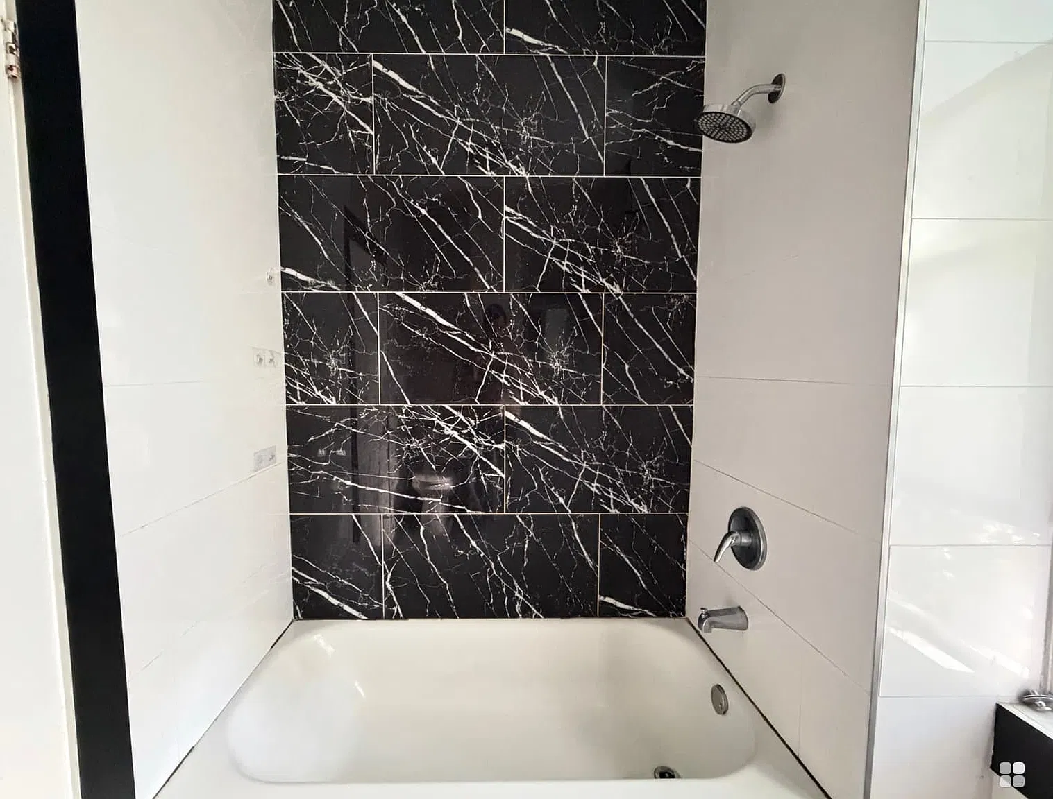 3 bed, $1,900 — Photo 3