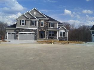 203 Harvester Dr, Copley, OH 44321