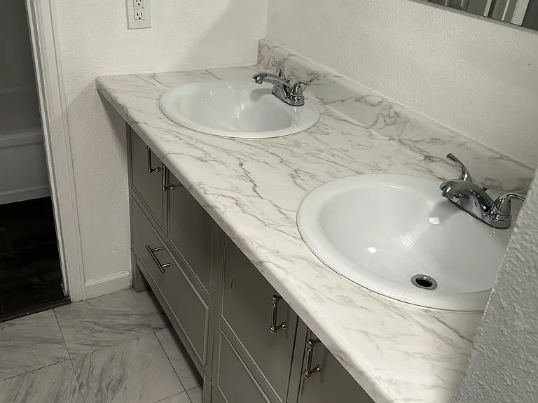 3615 S Knox Ct #201 — Photo 7