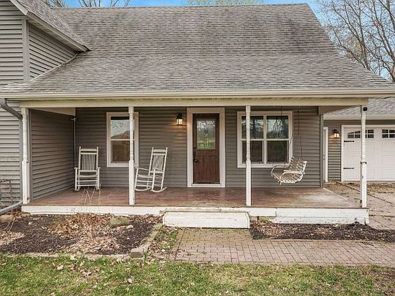 4th image of 4691 Lonsdale Blvd E