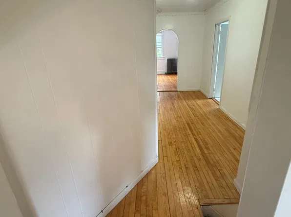 11 Troy St, Jersey City, NJ 07306