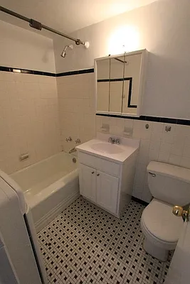 Rented by Hatuka Properties | media 14