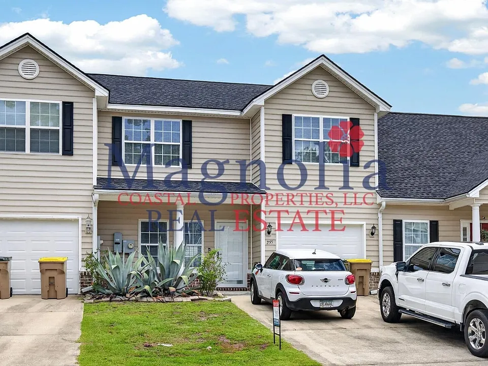 255 Cypress Pointe Dr