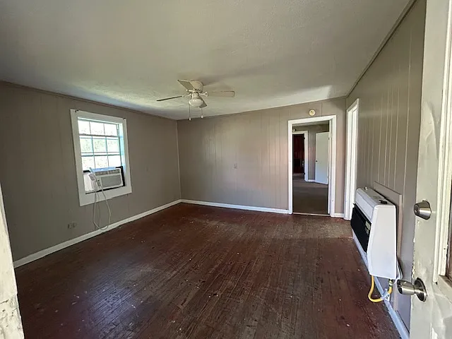 239 Byrnes Cir — Photo 2