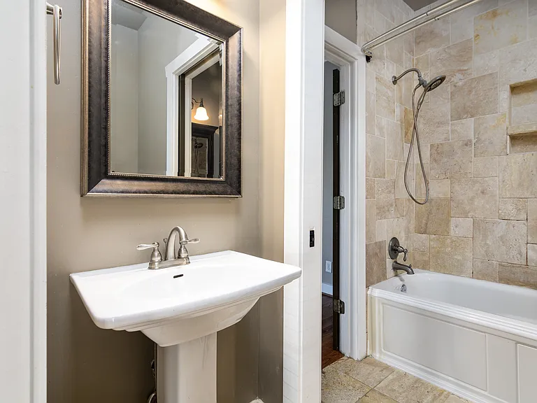 327 Mill Rd — Photo 21