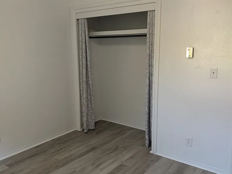 418 S Elder St #418 — Photo 13