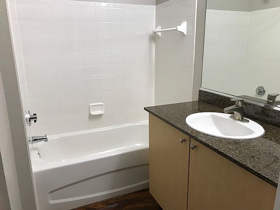 3rd image of 1700 Meeting Pl APT 102