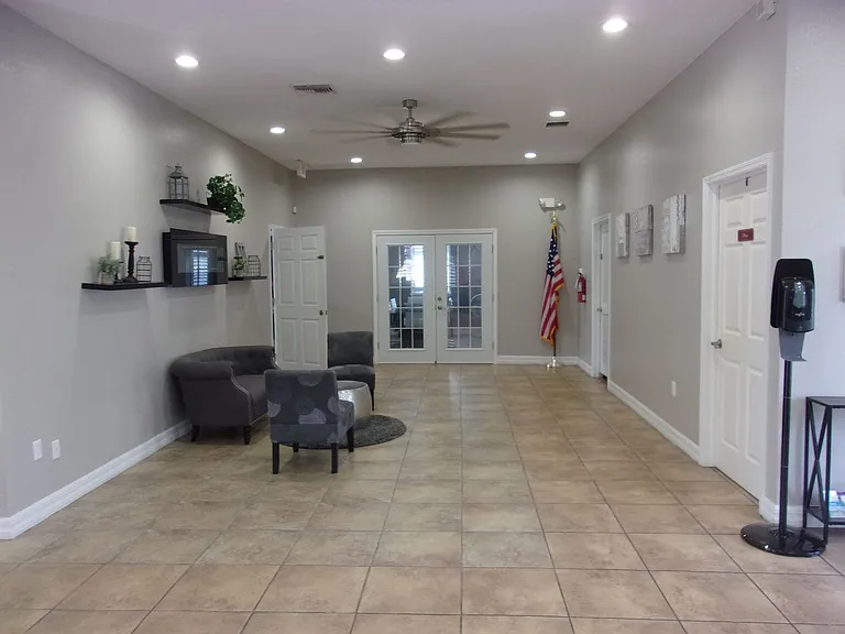 8761 Fetterbush Ct — Photo 10