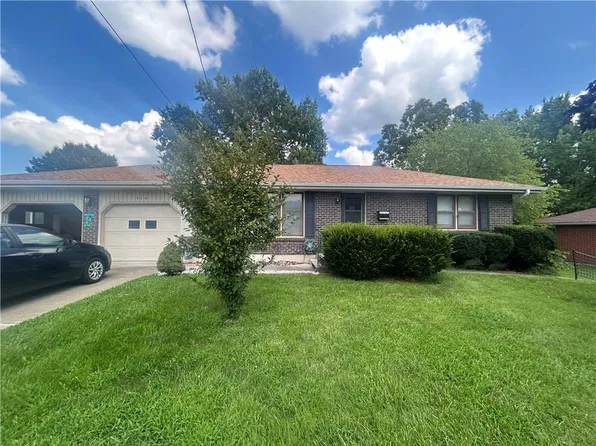 714 N Brunswick Ave, Marshall, MO 65340