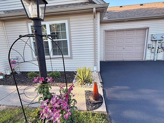 5th image of 53 Apple Jack Ln