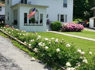 2306 Bland Rd, Bluefield, WV 24701