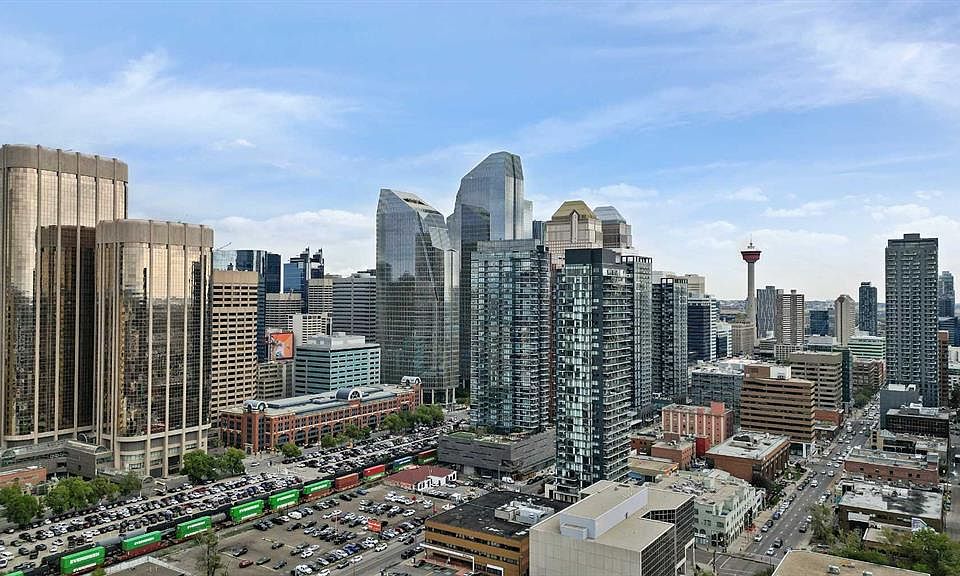 1st image of 1010 W 6th St SW #507