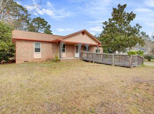 125 Azalea Rd, Goose Creek, SC 29445