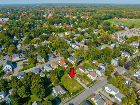 30 Union Street, Saco, ME 04072