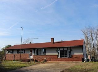 2819 Sandy River Rd, Burkeville, VA 23922