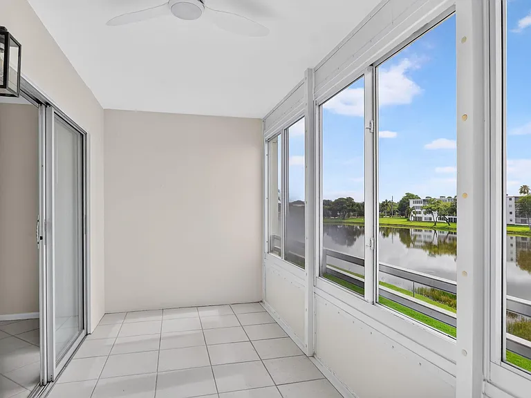 3057 Yarmouth Dr #C — Photo 25