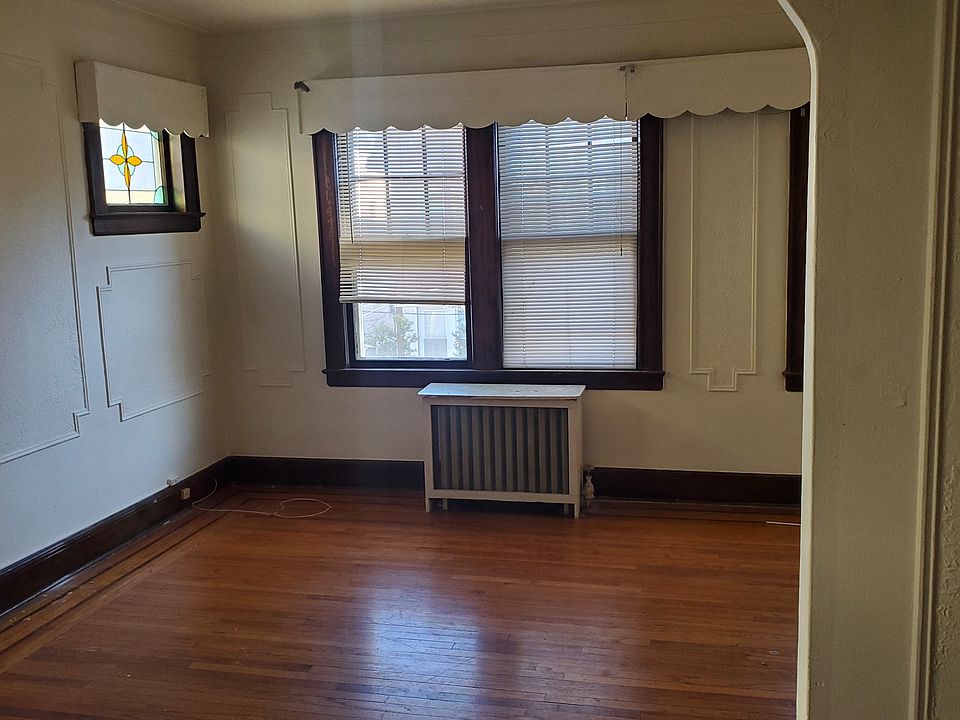 1st image of 4 Underwood St #3
