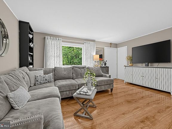 4th image of 7406 3rd Ave