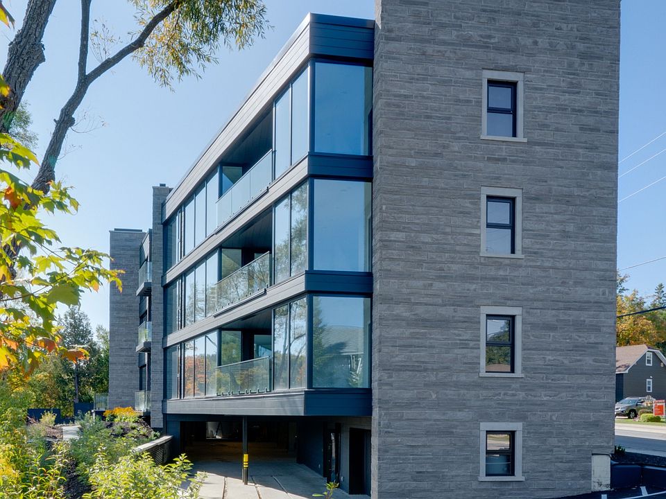 1st image of 32 Brunel Rd #105