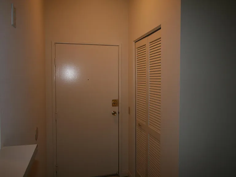 3637 Clarington Ave #113 — Photo 6