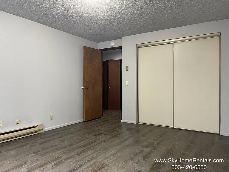1238 Dorval Ave NW — Photo 10