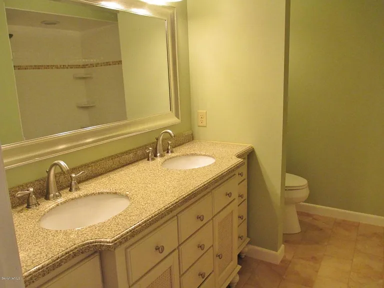 1 Colt Rd #12 — Photo 16