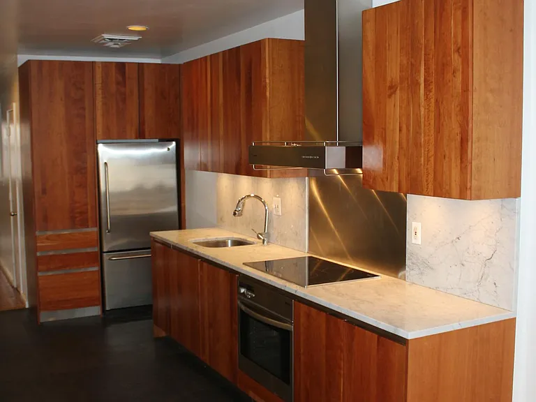 2013 Columbia Rd NW #D — Photo 2