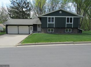 293 Sunset Ln, Ellsworth, WI 54011