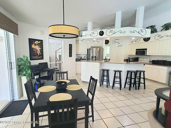 5th image of 1004 Heatherwood Way