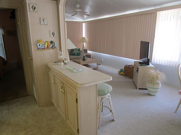 3rd image of 126 Whale Beach Ave #126